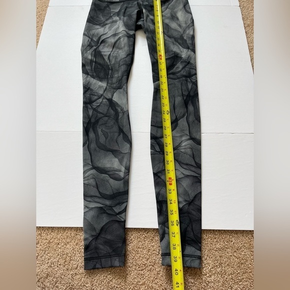 Lululemon Wunder Under Pant Size 6 Midnight Tulle Multi Black - Picture 6 of 10